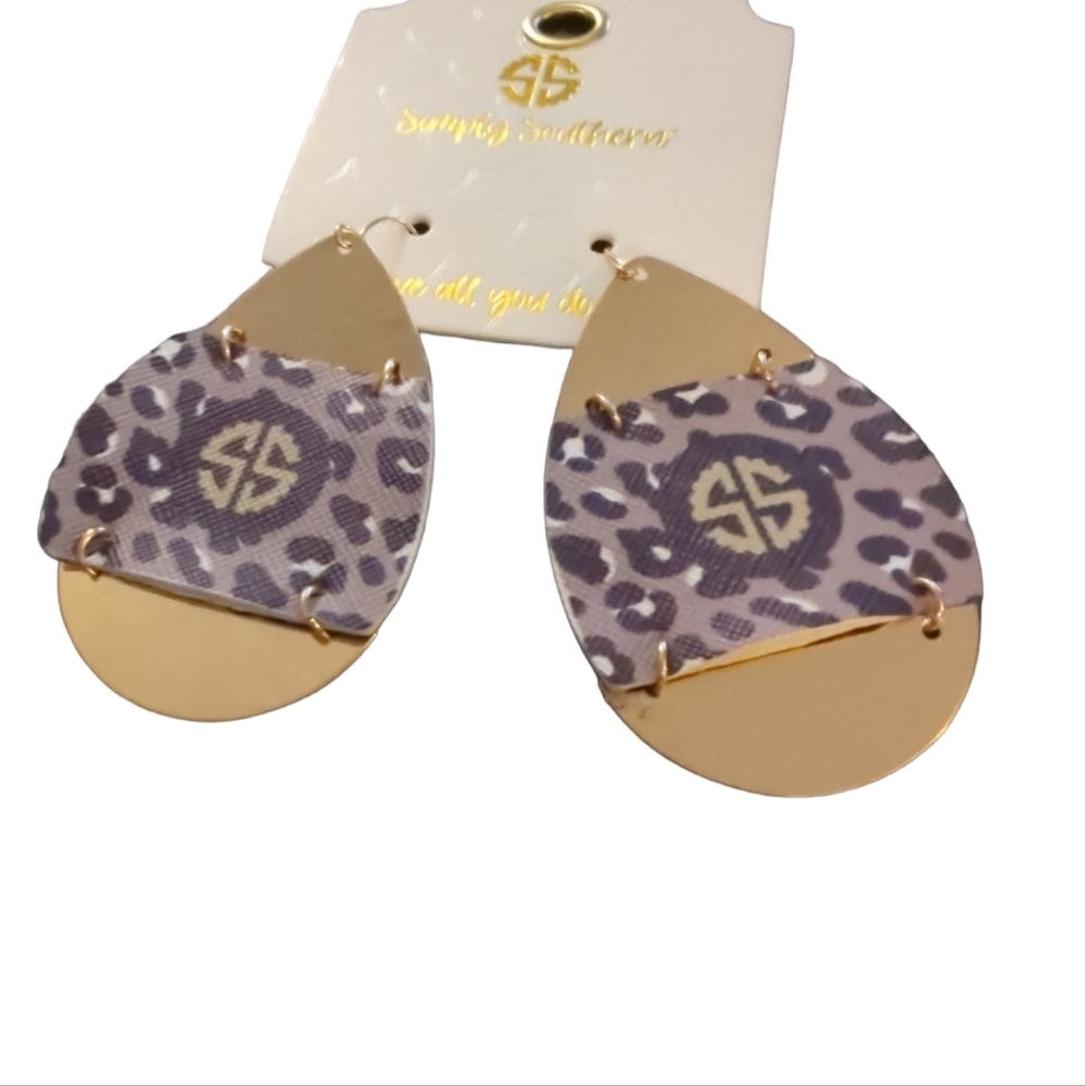 Simply Southern dangle earrings